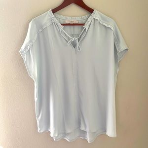 NWOT LOFT Light blue short tie neck blouse - XL
